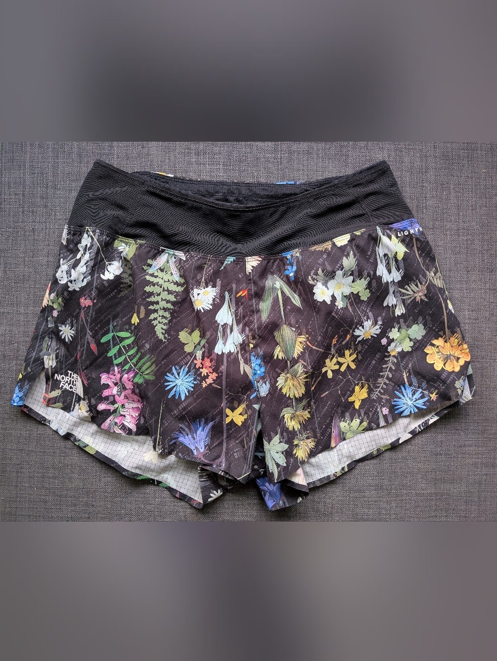 The North Face Women's Summit Series Pacesetter Shorts 3" Alpine Floral Medium